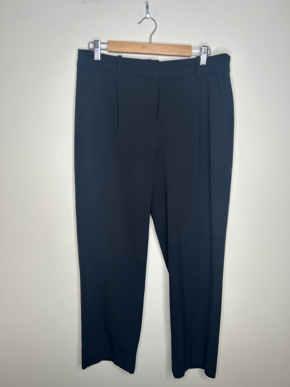 J Crew Factory Black Pleated Crop Pant Size 10 Polyester Viscose Career